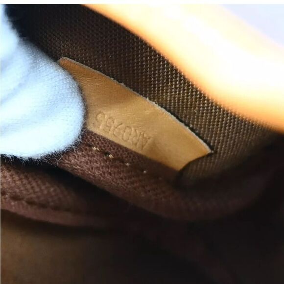 LOUIS VUITTON MONOGRAM SAUMUR 30 MESSENGER SHOULDER BAG AR0955 - Picture 8 of 8